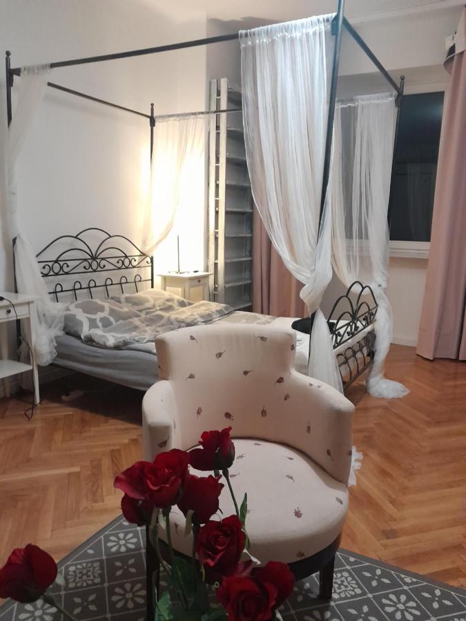 Warszawa, Centrum, Wiejska 15, Kamienica Apartment Exterior photo